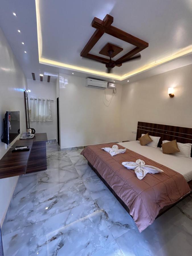 The Beach Hive Resort Kashid Exteriör bild