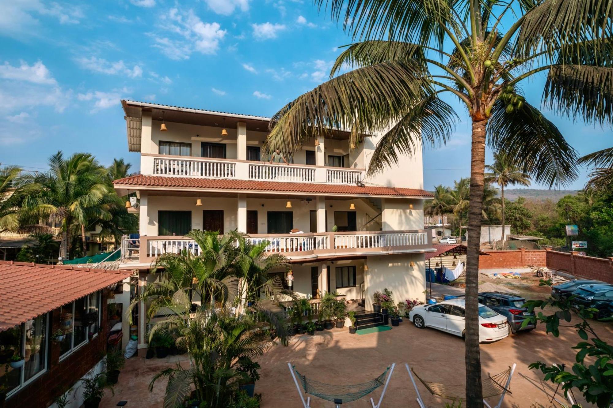 The Beach Hive Resort Kashid Exteriör bild